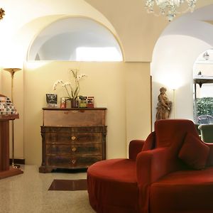 Hotel Albergo Santa Chiara